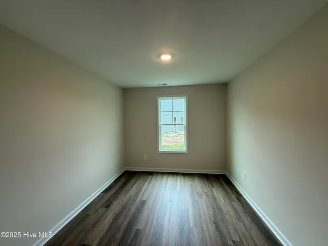 $349,950 | 40 East Emily Gardens Drive, Selma, NC 27576