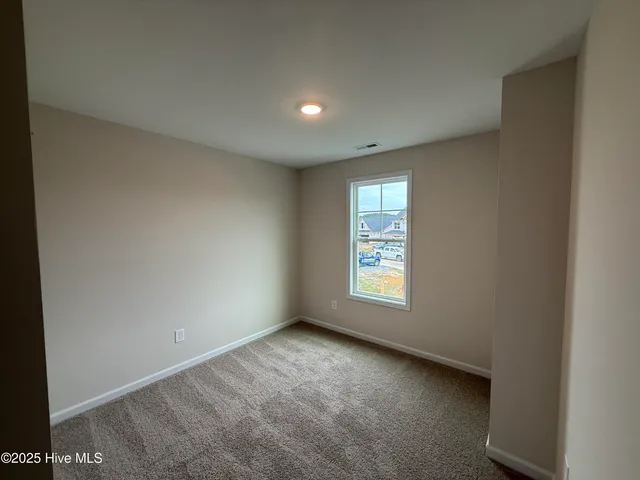 $349,950 | 40 East Emily Gardens Drive, Selma, NC 27576