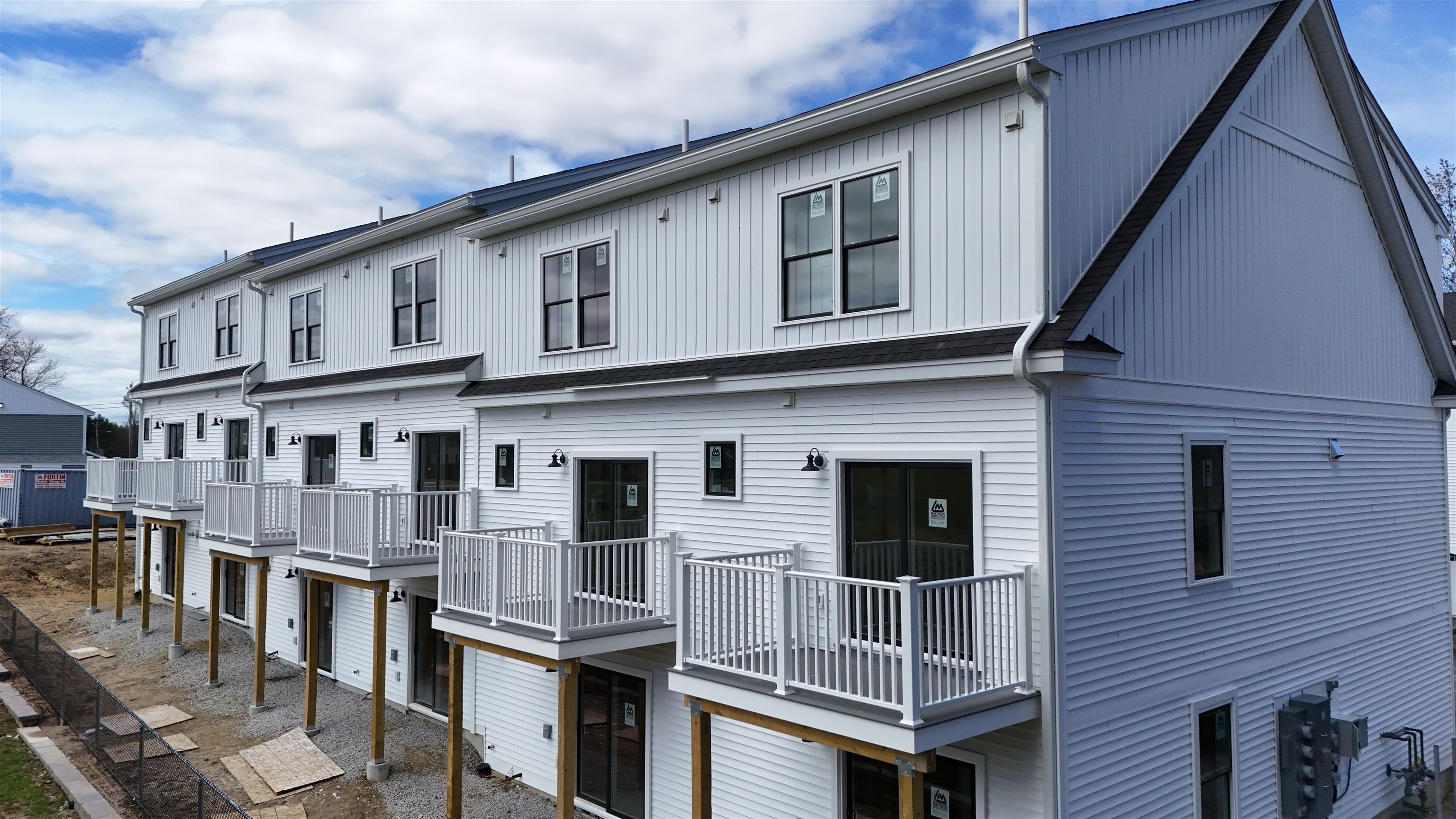 23 Birdie Grove, Unit F Rochester, NH 03839 - Photo 5 of 14