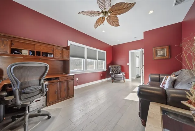 $999,500 | 86 Lynn Fells Parkway, Saugus, MA 01906