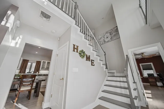 $999,500 | 86 Lynn Fells Parkway, Saugus, MA 01906