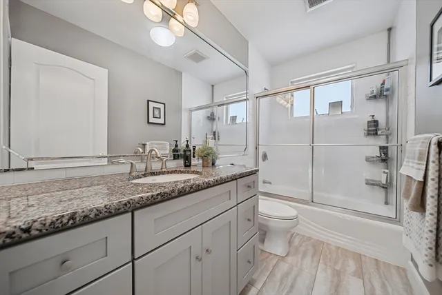 $999,500 | 86 Lynn Fells Parkway, Saugus, MA 01906