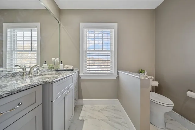 $999,500 | 86 Lynn Fells Parkway, Saugus, MA 01906