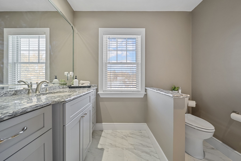 86 Lynn Fells Parkway Saugus, MA 01906 - Photo 24 of 42