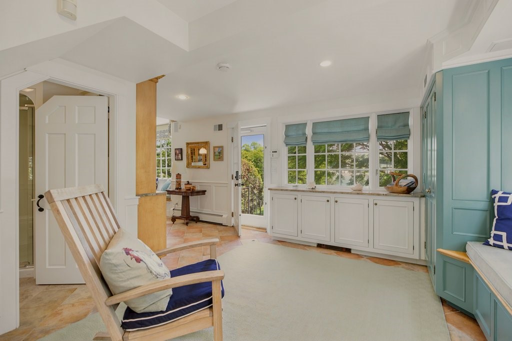148 Nanaquaket Road Tiverton, RI 02878 - Photo 28 of 47