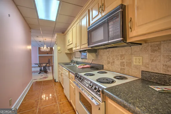 $750,000 | 15 Ladonna Place Southwest, Rome, GA 30165