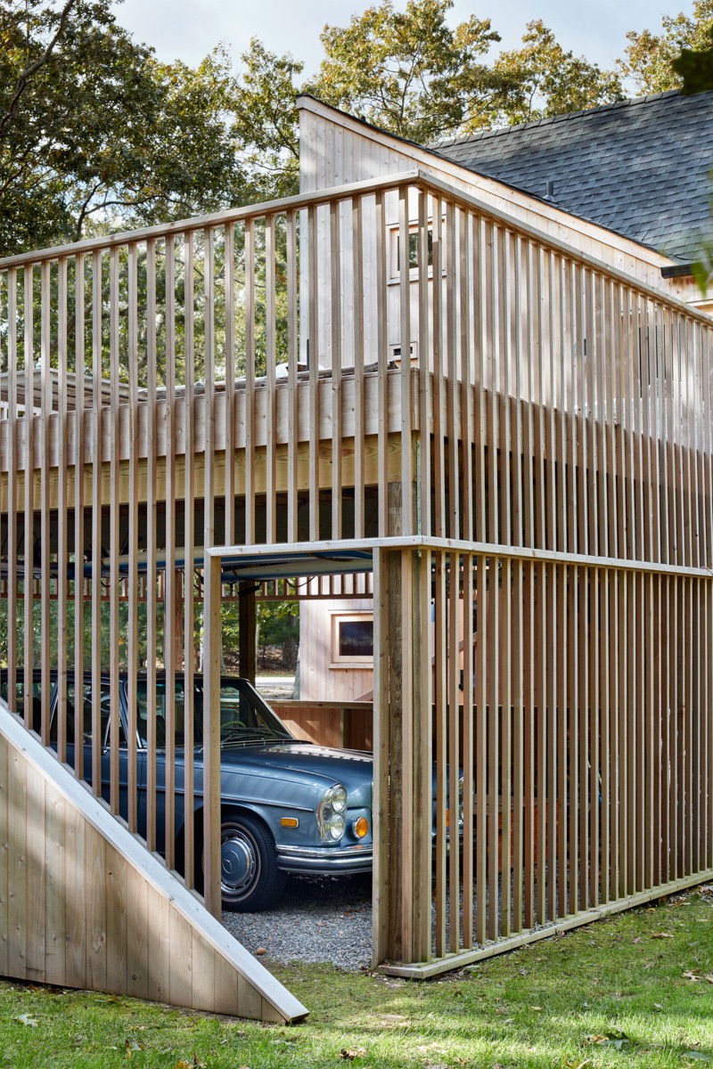 23 Neck Path East Hampton, NY 11937 - Photo 21 of 33 a view of a balcony with a swing
