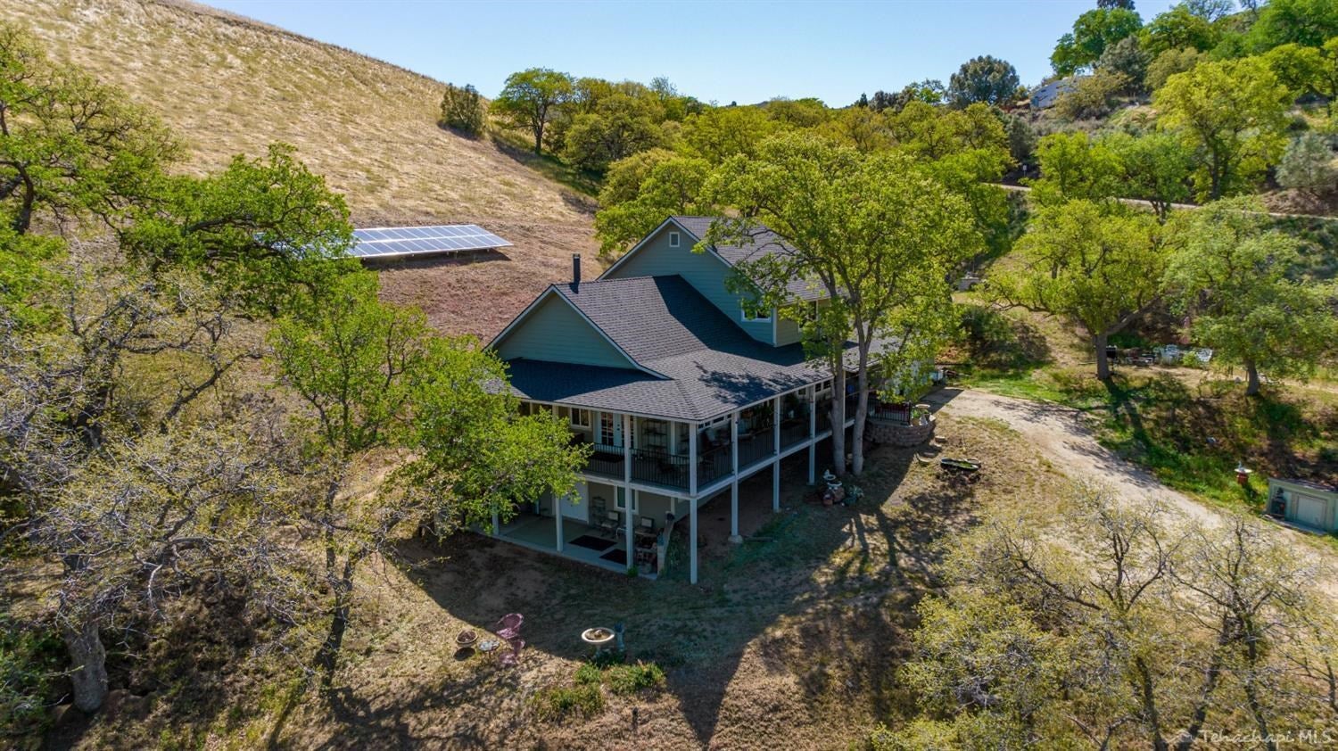 20217 Knob Hill Road Tehachapi, CA 93561 - Photo 3 of 81 Gallery Image 3