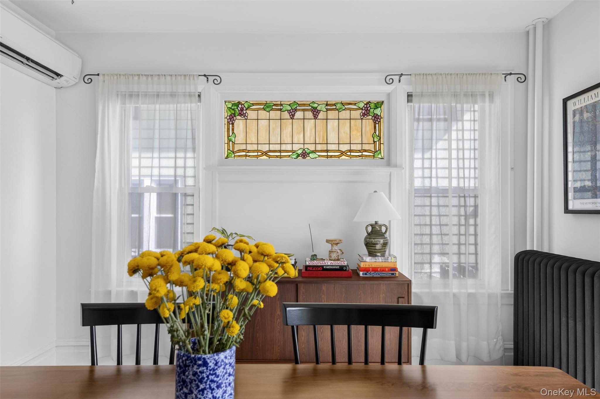 4 Spaulding Place Ossining, NY 10562 - Photo 14 of 43 a dining room with furniture and window