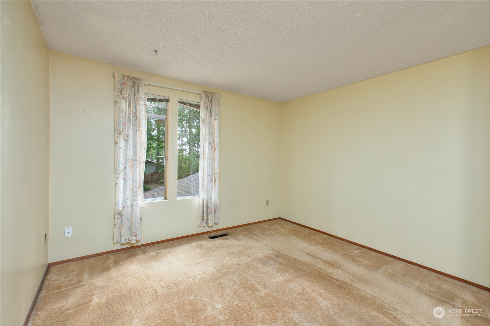 22509 45th Avenue Southeast Bothell, WA 98021 - Photo 23 of 31