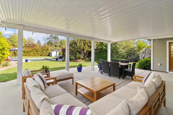 $889,000 | 2628 Greenwood Avenue, Sacramento, CA 95821