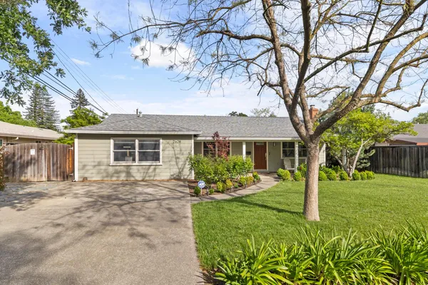 $889,000 | 2628 Greenwood Avenue, Sacramento, CA 95821