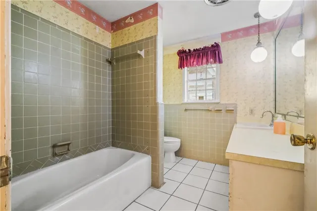 $200,000 | 804 Sweetbriar Drive, Alexandria, LA 71303