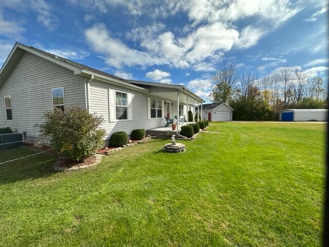 17428 21 Mile Road Big Rapids, MI 49307 - Photo 3 of 41 IMG_5538