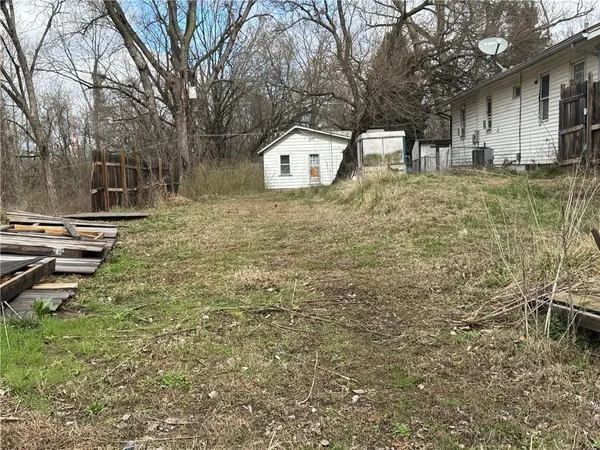 $10,000 | 9010 East Wilson Road, Independence, MO 64053