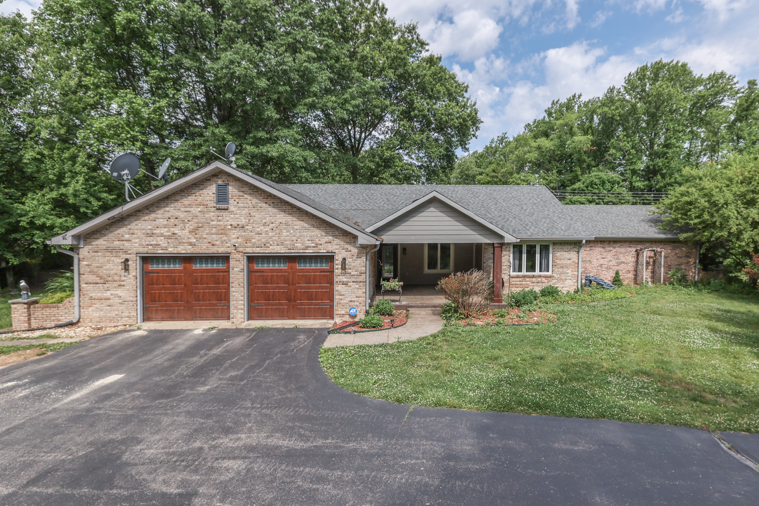 2950 West Lentz Tree Farm Road Monrovia, IN 46157 - Photo 4 of 54 Gallery Image 4