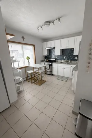 $3,063 | 585 Somerville, Unit A, Somerville, MA 02143