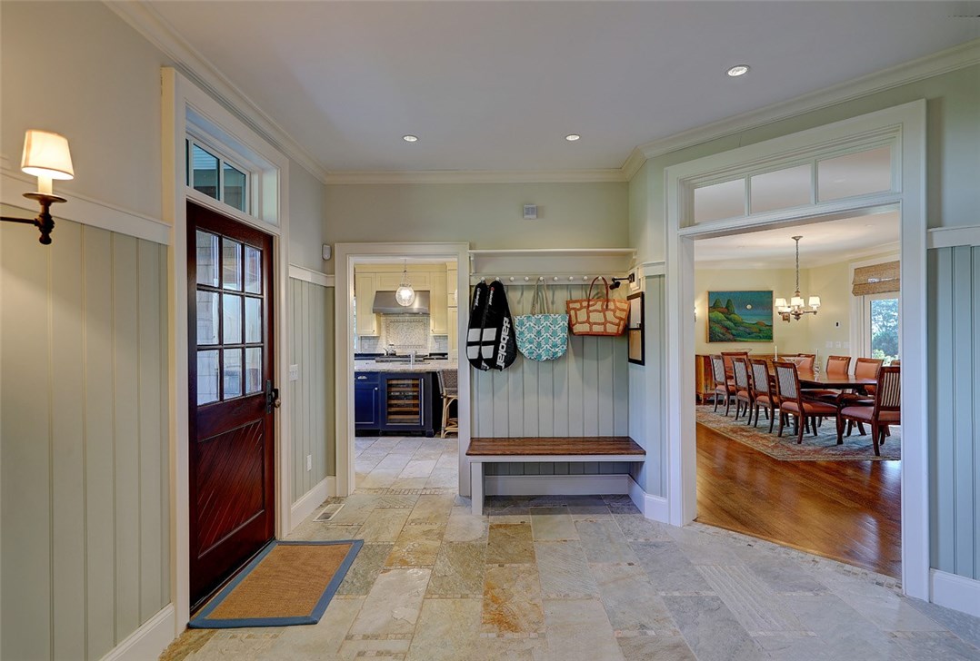 93 Wagner Road Westerly, RI 02891 - Photo 11 of 50