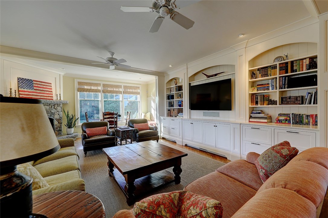 93 Wagner Road Westerly, RI 02891 - Photo 14 of 50