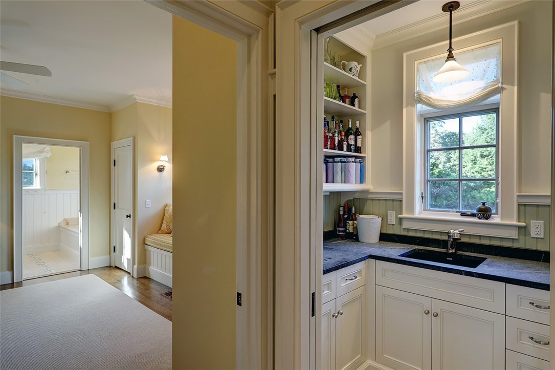 93 Wagner Road Westerly, RI 02891 - Photo 27 of 50