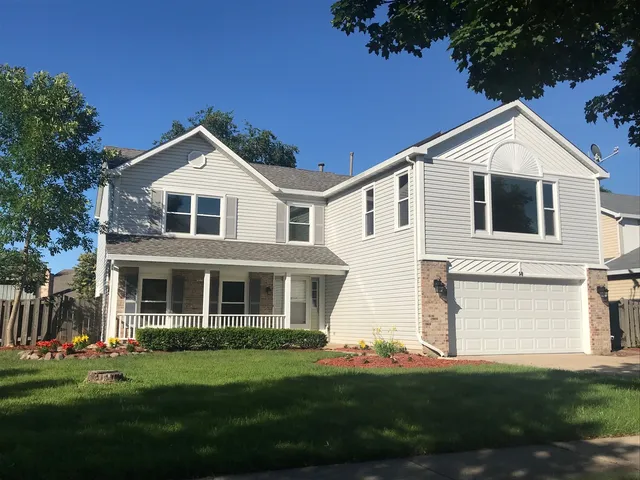 $3,950 | 14 Newtown Drive, Buffalo Grove, IL 60089