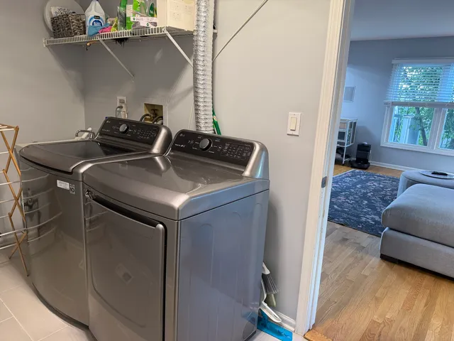 $3,950 | 14 Newtown Drive, Buffalo Grove, IL 60089