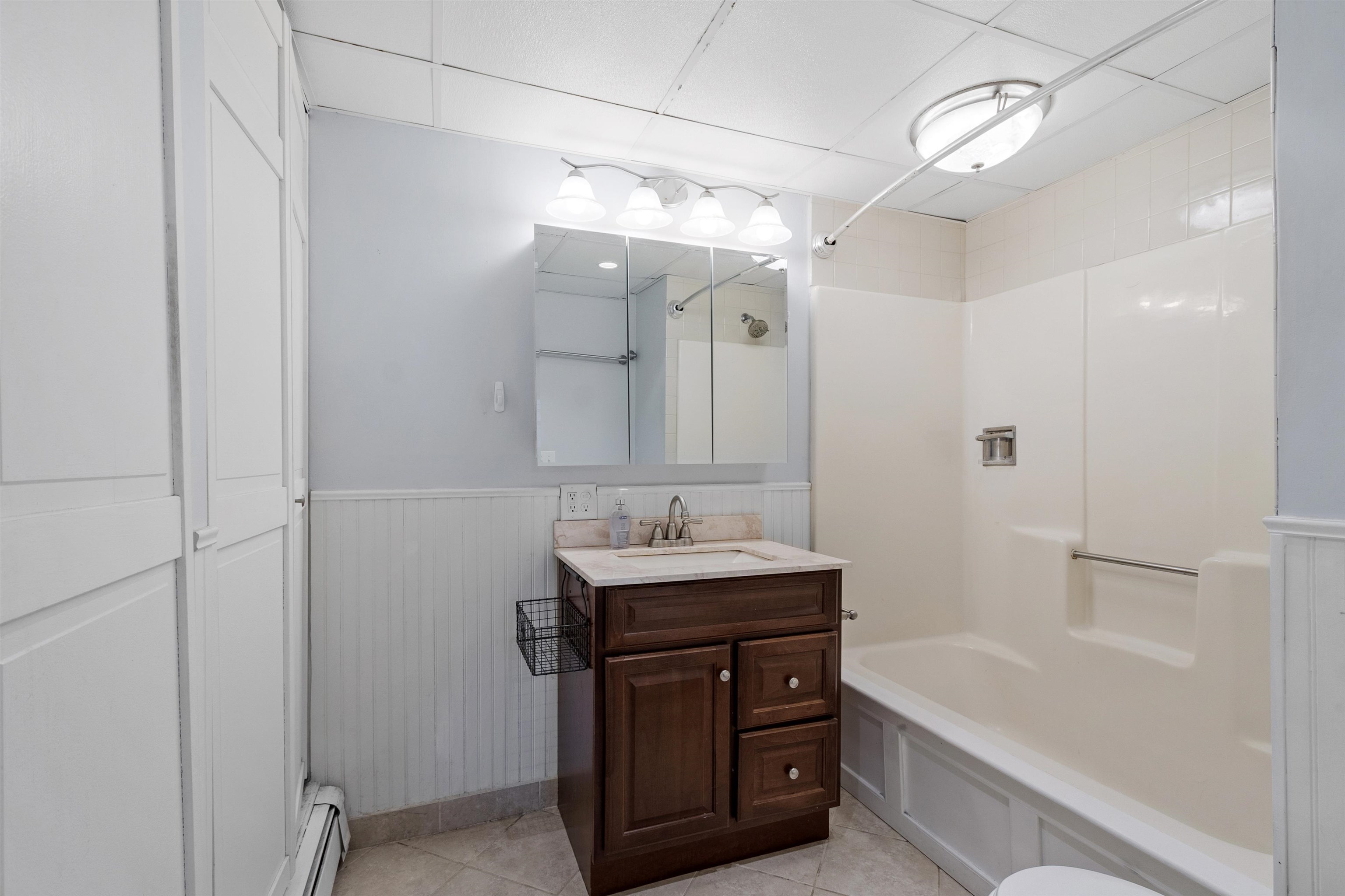 47 Whitehall Road Hooksett, NH 03106 - Photo 30 of 45 Gallery Image 30