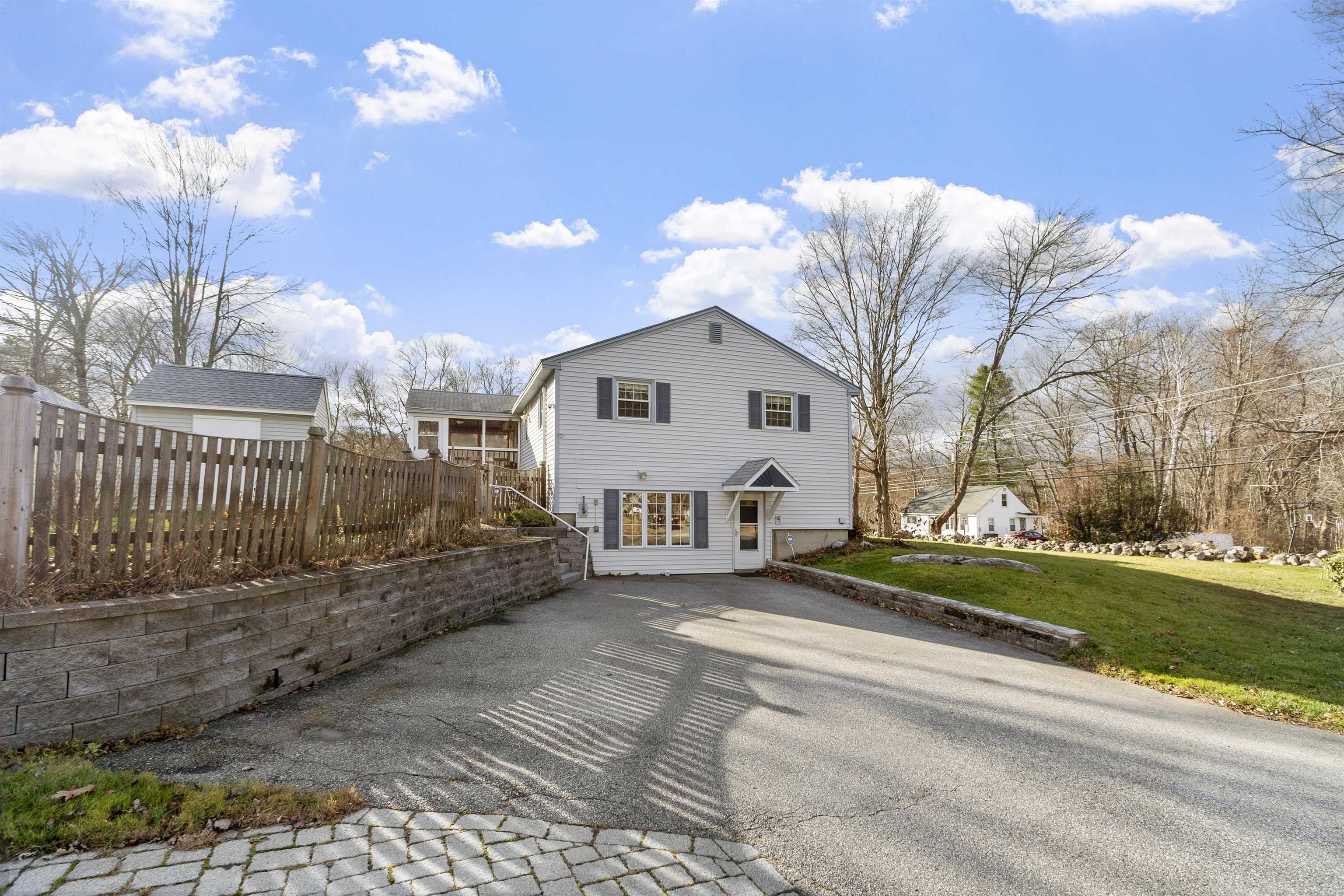 47 Whitehall Road Hooksett, NH 03106 - Photo 35 of 45 Gallery Image 35