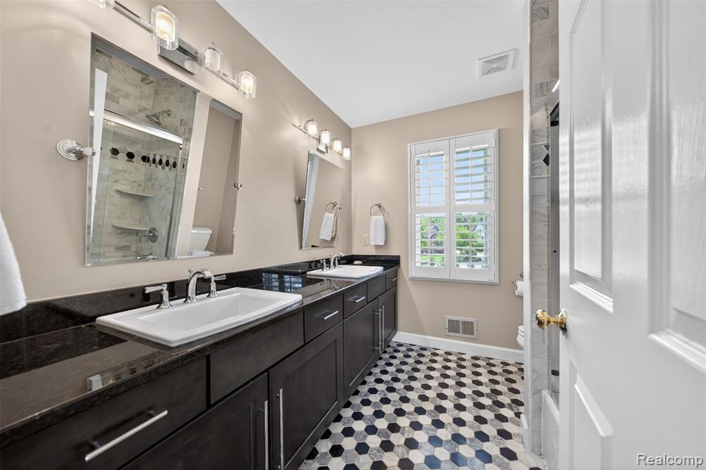41621 Hempshire Street Novi, MI 48375 - Photo 40 of 76