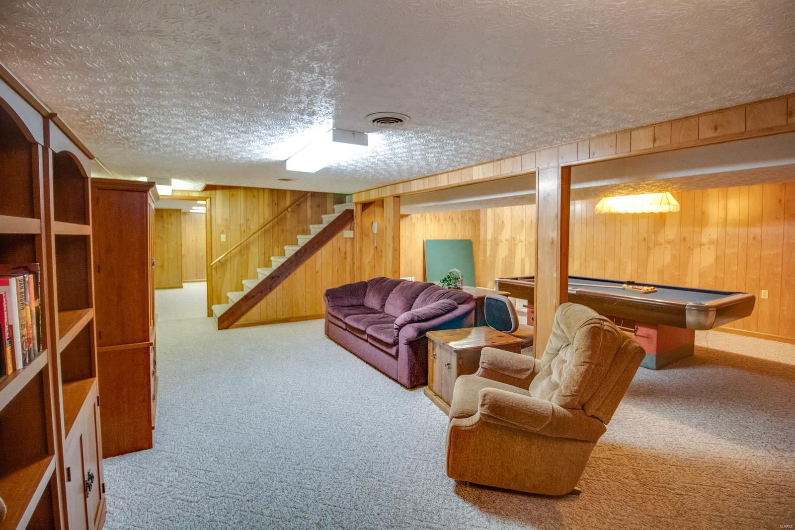 915 Reservoir Road Staunton, IL 62088 - Photo 45 of 64