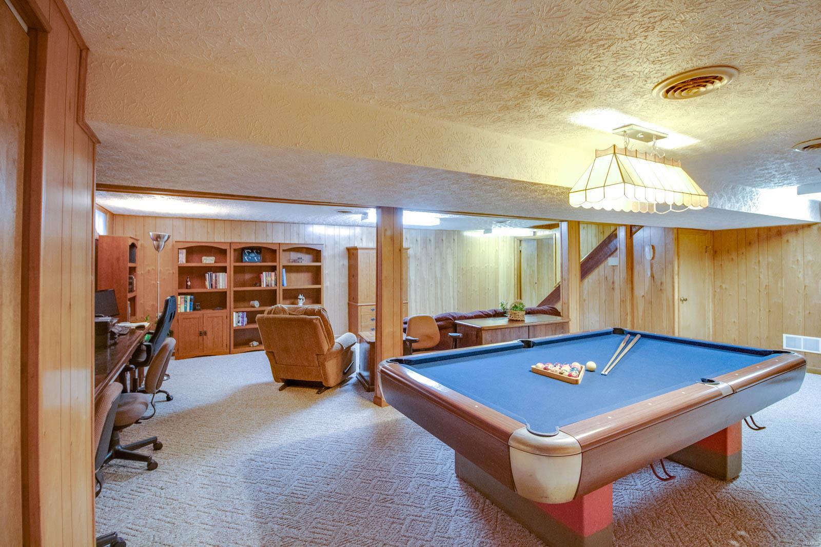 915 Reservoir Road Staunton, IL 62088 - Photo 47 of 64