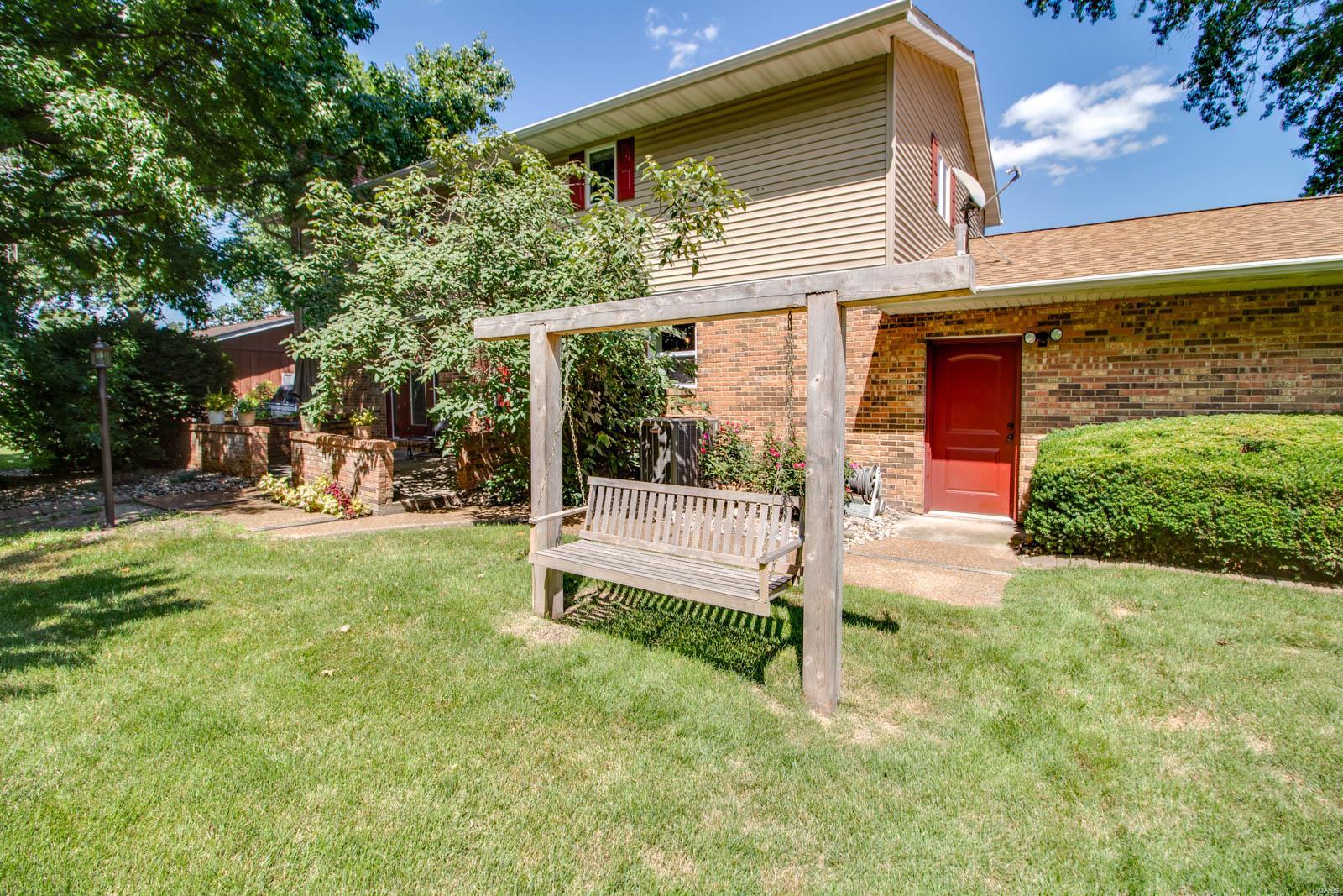 915 Reservoir Road Staunton, IL 62088 - Photo 58 of 64