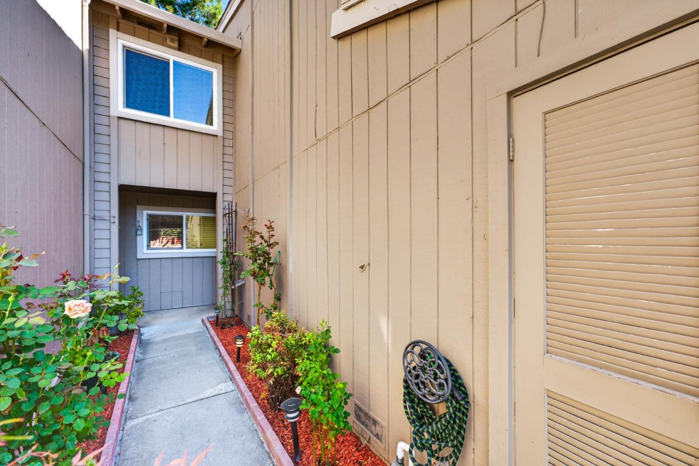 22821 Longdown Road Cupertino, CA 95014 - Photo 2 of 18