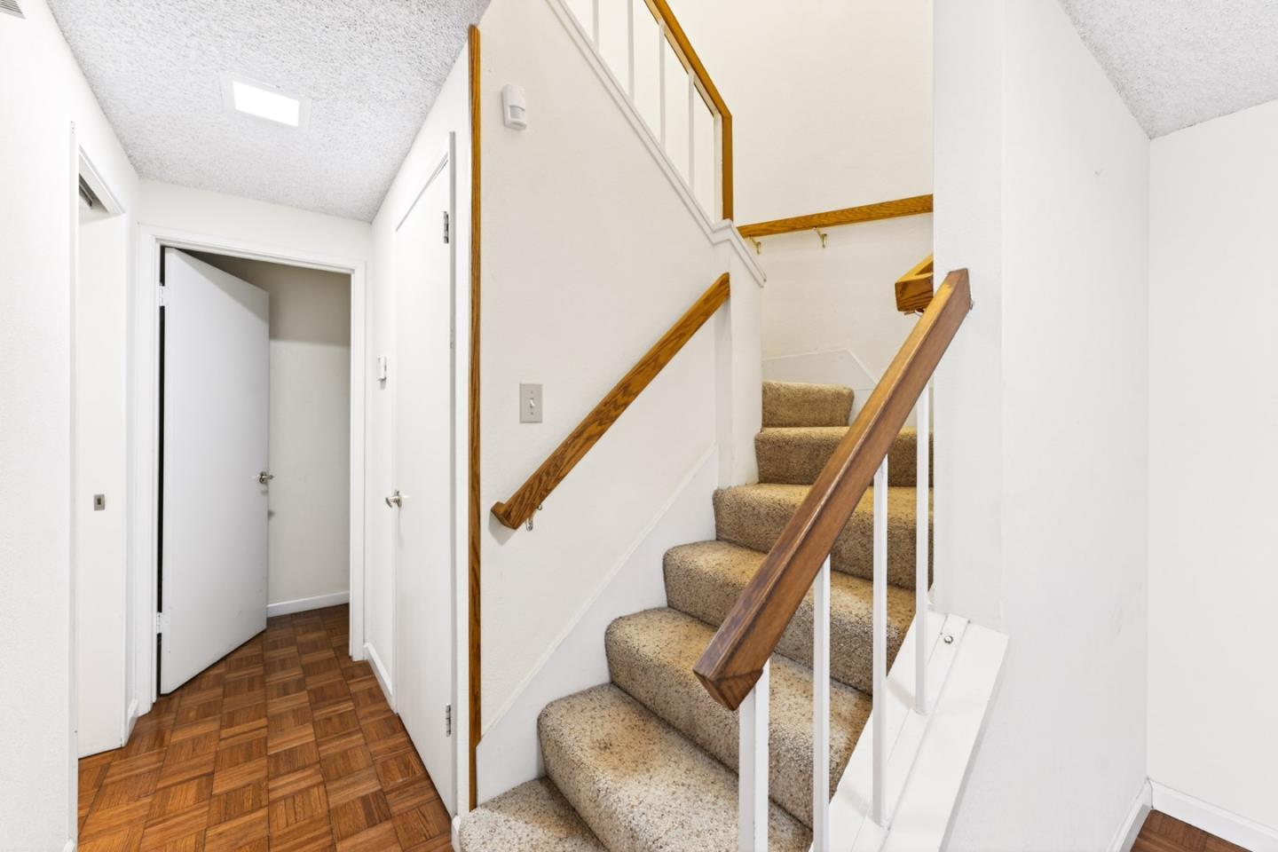 22821 Longdown Road Cupertino, CA 95014 - Photo 3 of 18