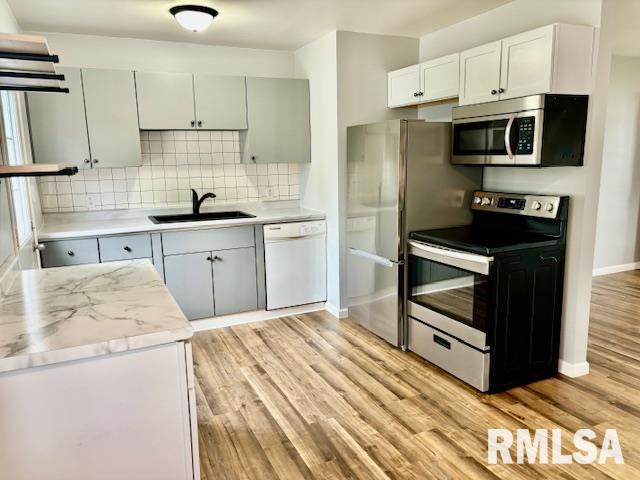 1604 Fairfield Drive Springfield, IL 62702 - Photo 5 of 19