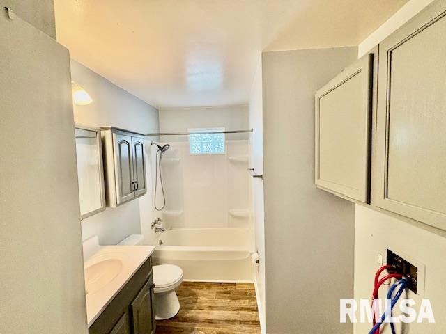 1604 Fairfield Drive Springfield, IL 62702 - Photo 10 of 19