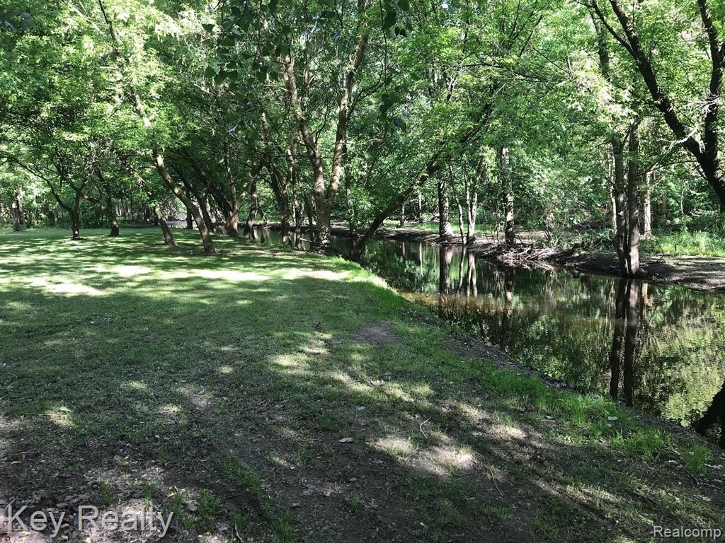 4955 Ohara Road Carleton, MI 48117 - Photo 16 of 25