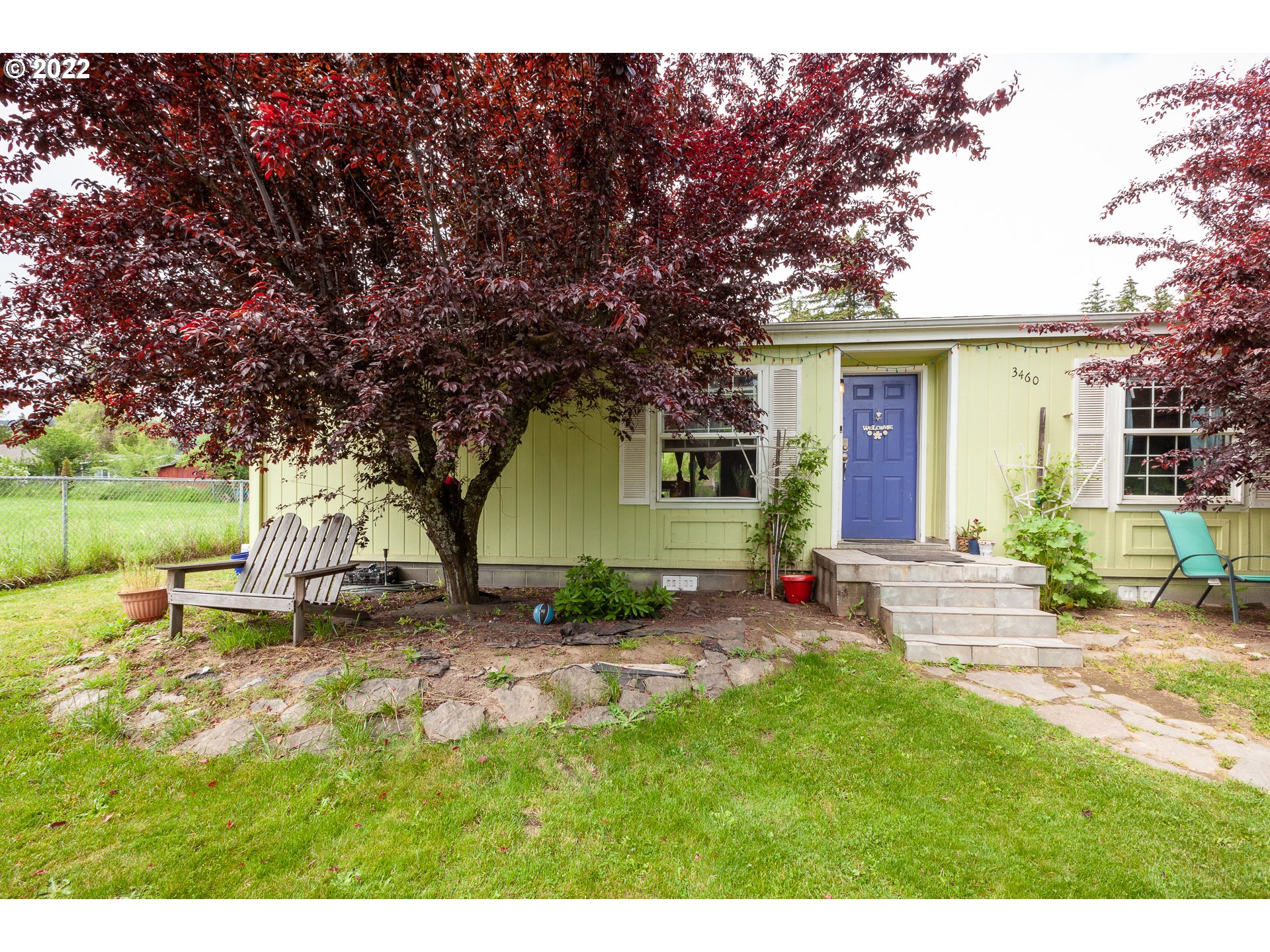 3460 Whitten Road Hood River, OR 97031 - Photo 2 of 32 Yard
