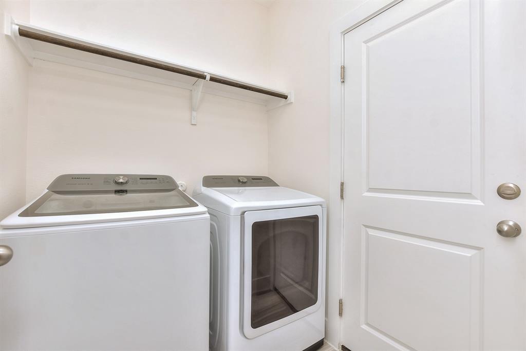 420 White Steppe Way Georgetown, TX 78626 - Photo 20 of 29 Washer/Dryer Included