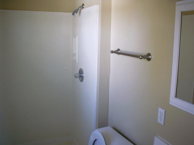 3525 West Lawrence Road Phoenix, AZ 85019 - Photo 5 of 12 3525