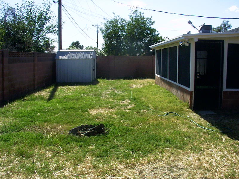 3525 West Lawrence Road Phoenix, AZ 85019 - Photo 8 of 12 3525