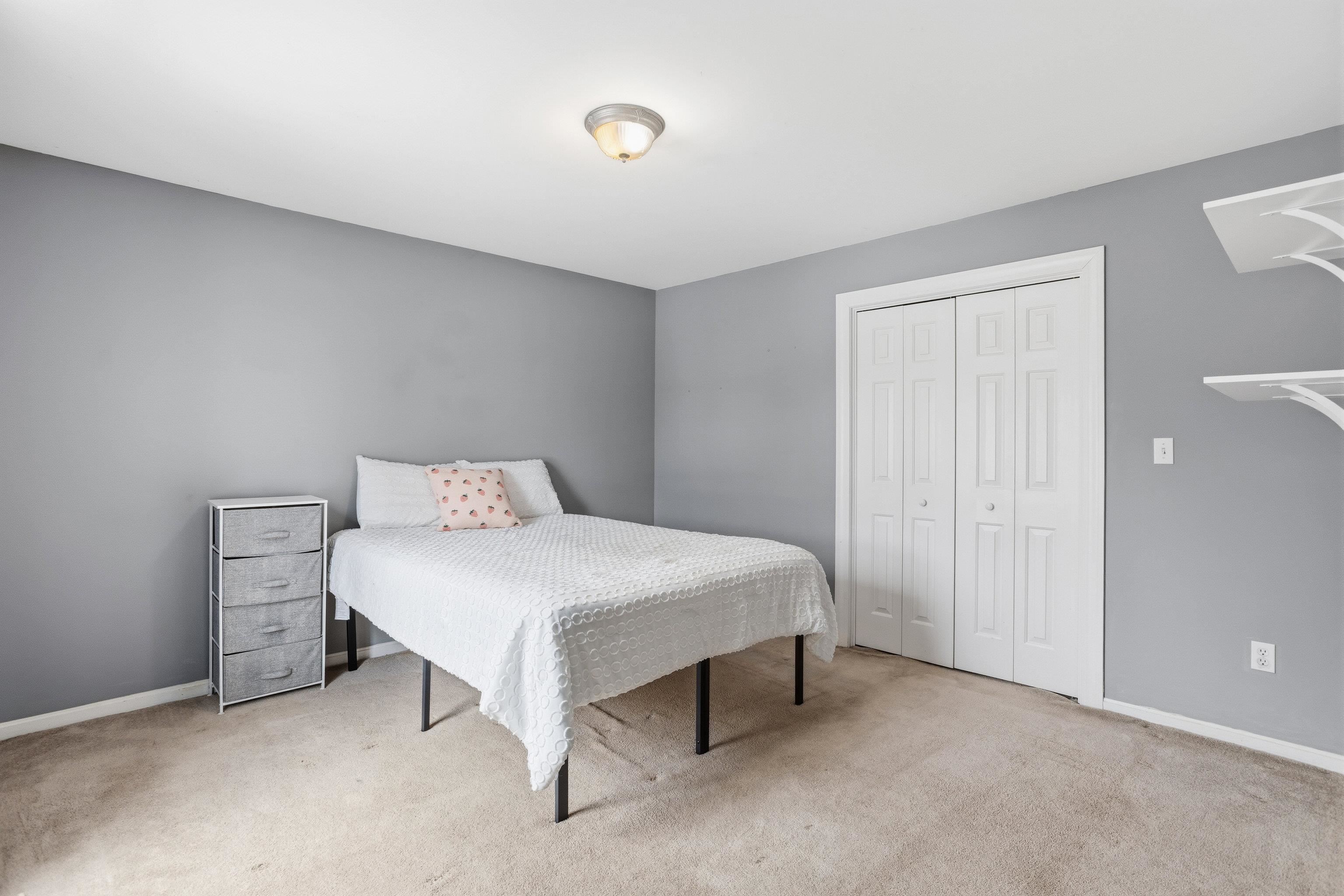 64 Danielle Lane Dover, NH 03820 - Photo 36 of 53