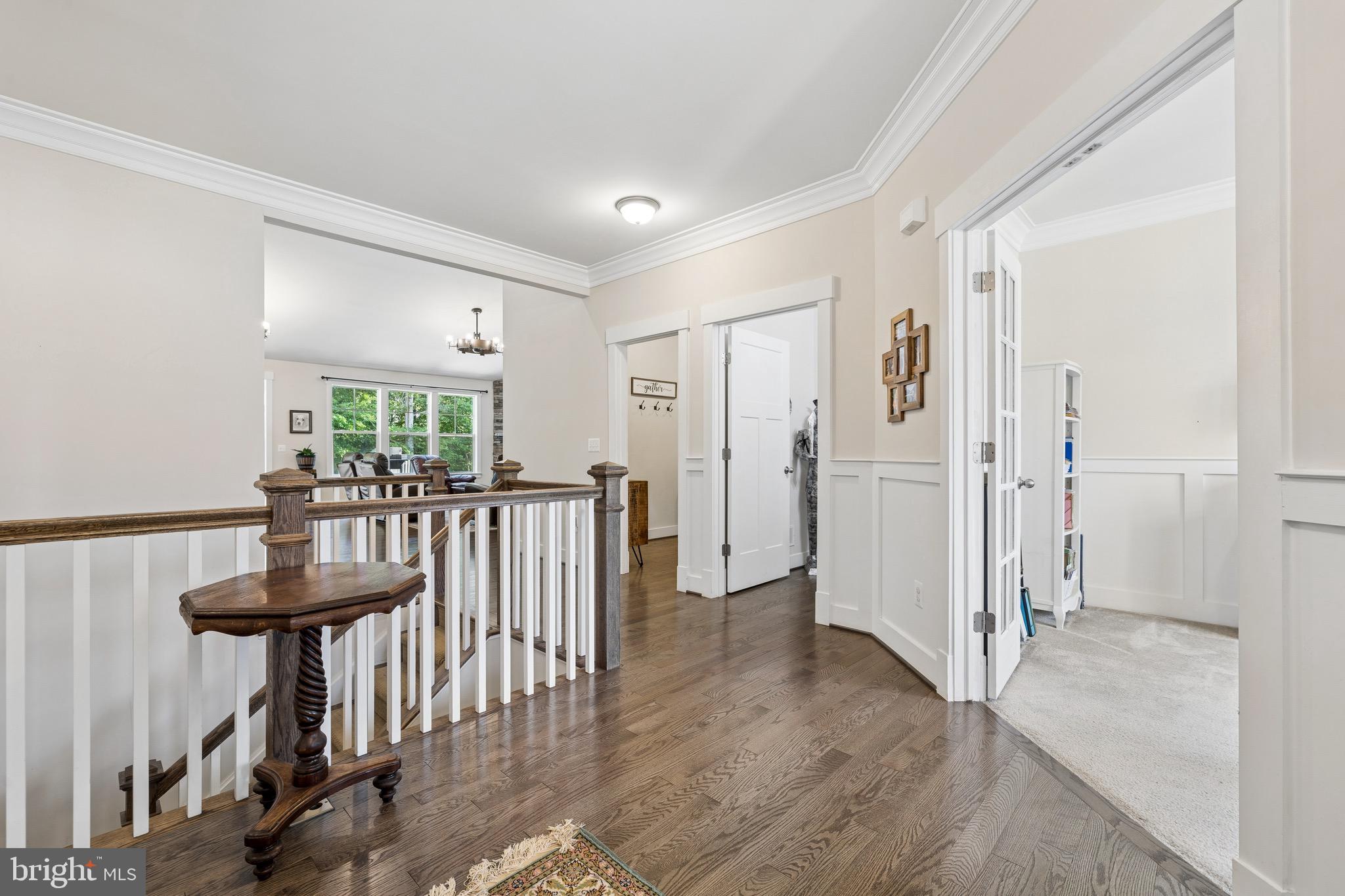 4853 Point Road Warrenton, VA 20187 - Photo 19 of 82 Open and bright