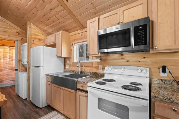 $185,000 | 1517 Fenway Avenue, Steinhatchee, FL 32359