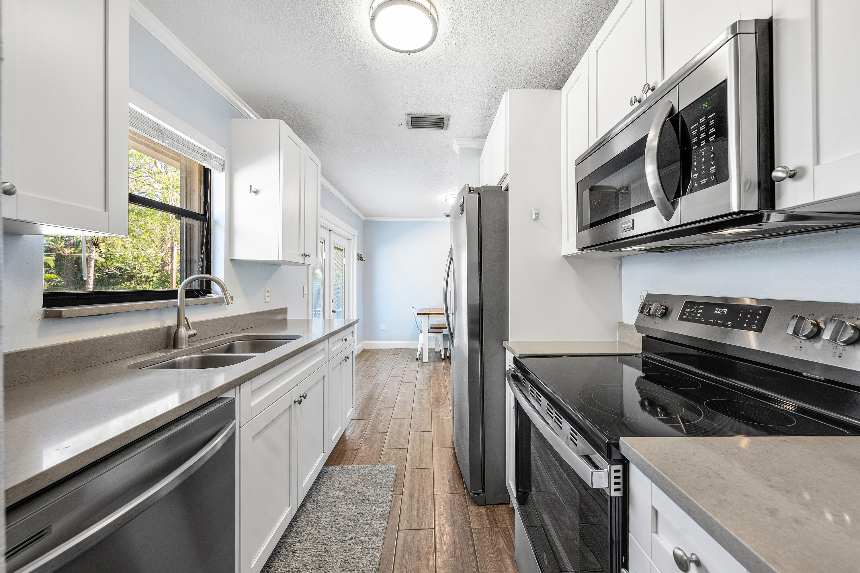 17929 88th Road North Loxahatchee, FL 33470 - Photo 7 of 37 010-1792988thRoadNorth-TheAcreage-FL-334