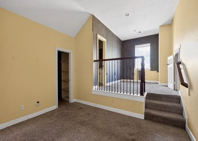 a view of a room with a empty space