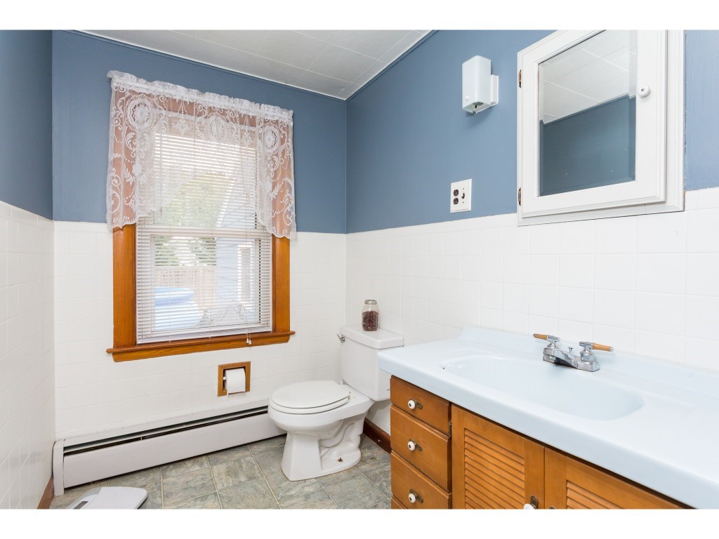 21 Howe Street Rochester, NH 03867 - Photo 20 of 30