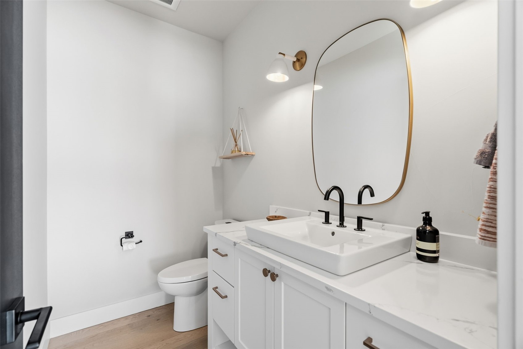 283 McKay Road Silverthorne, CO 80498 - Photo 20 of 47 Powder room