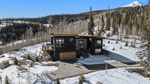 $3,450,000 | 283 McKay Road, Silverthorne, CO 80498