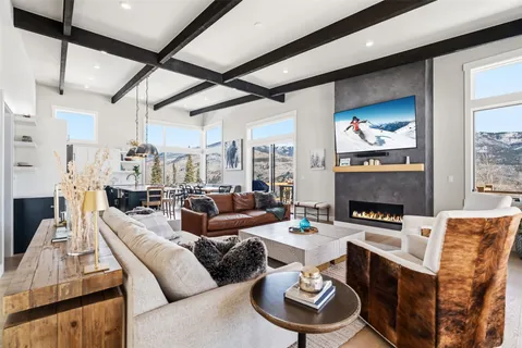 $3,450,000 | 283 McKay Road, Silverthorne, CO 80498